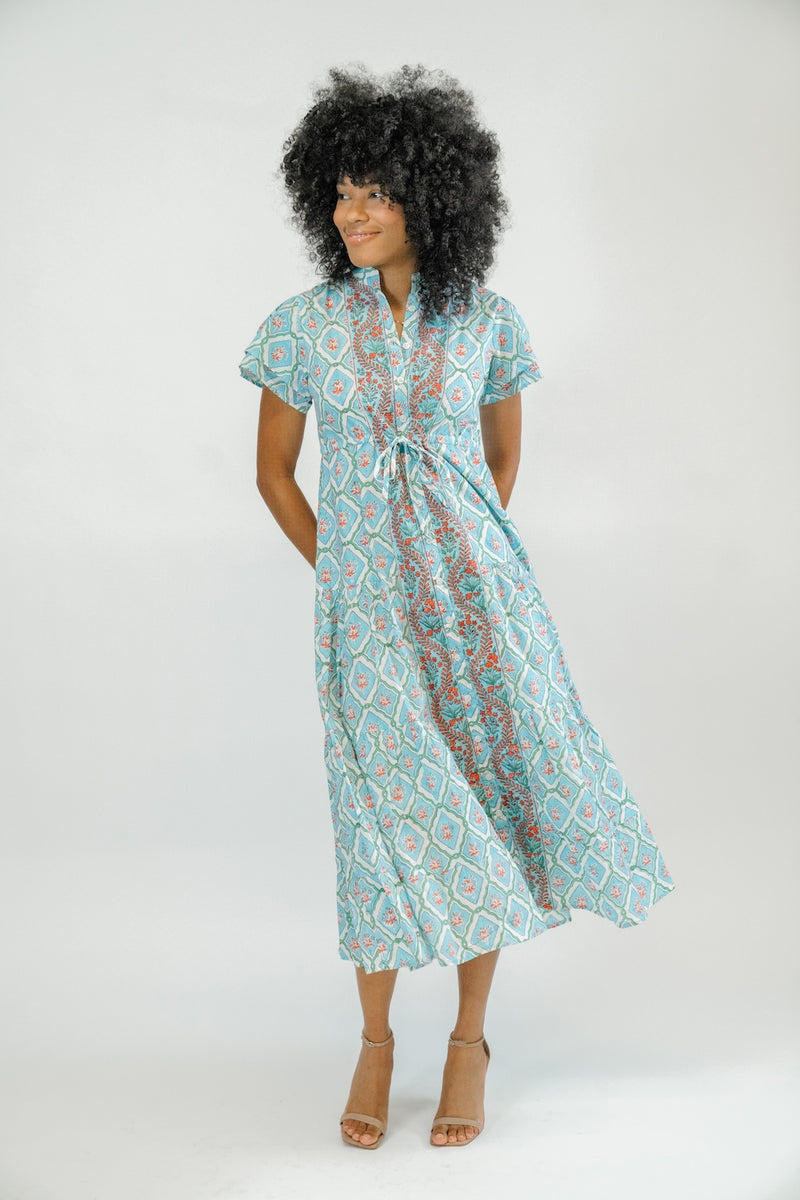 Magnolia Flutter | Aqua Splash