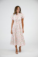 Magnolia Flutter | Petal Lattice
